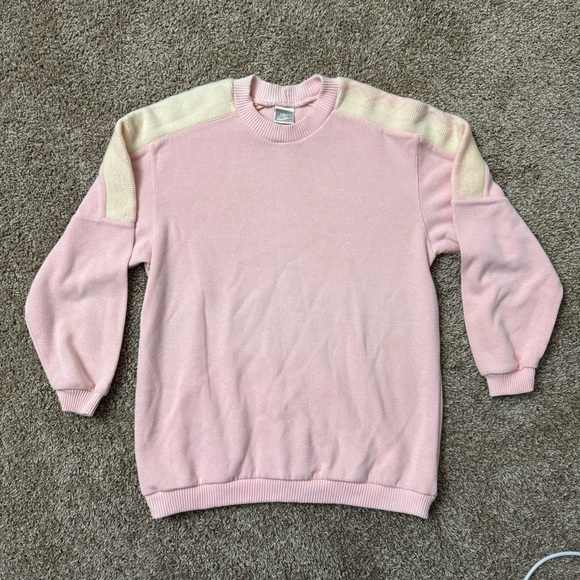 Nike Women’s Pink & Cream Crewneck Sweater Size Small - Picture 1 of 6
